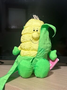 Russ Berrie Anthropomorphic Corn Plush Farmer Country Stuffed Toy RARE